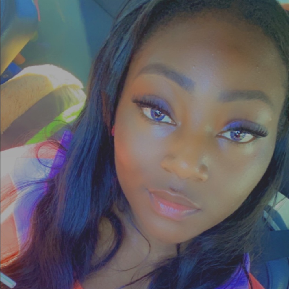 Meet your Posher, Kierra